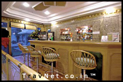 Holiday Inn - Jaipur - Bar